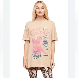 David Bowie | Graphic Women's Band Tee Short Sleeve Tee in Beige Sizes M L XL